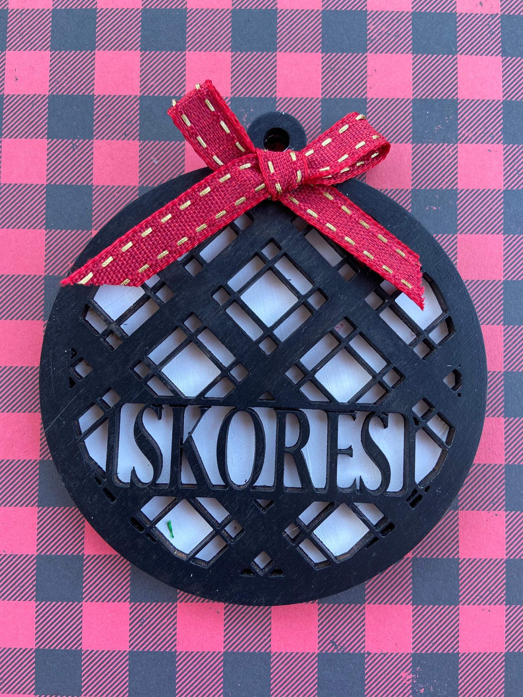 Personalized wood ornaments - Roma Street