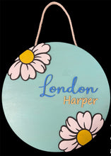 Load image into Gallery viewer, Daisies Personalized Name Sign
